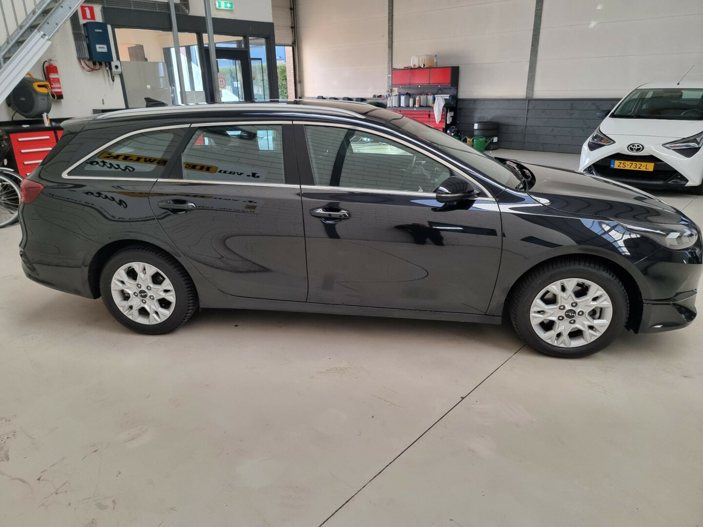 Kia-Ceed Sportswagon-11