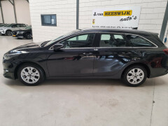 Kia-Ceed Sportswagon-3