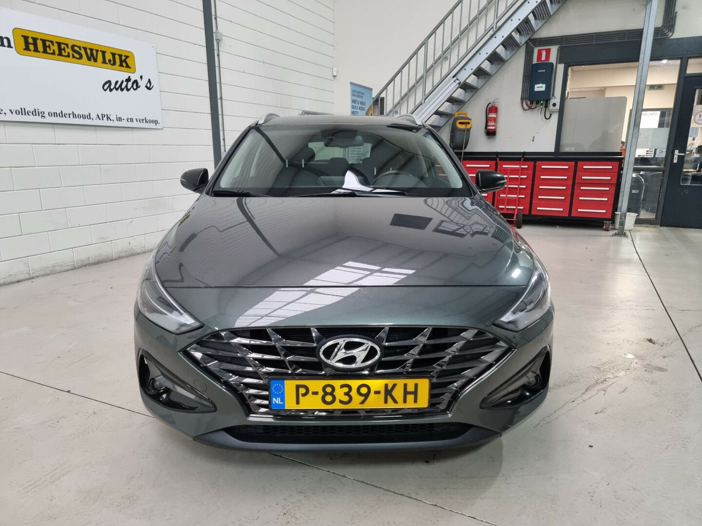 Hyundai-i30-16